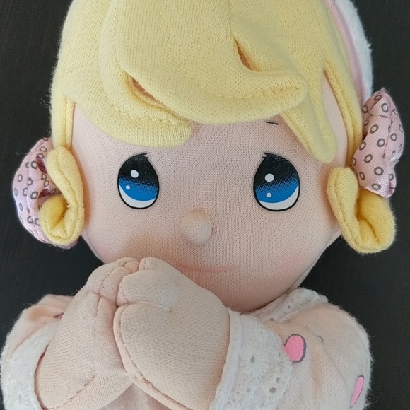 Vintage 2K Precious Moments Prayer Pal Doll - Picture 4 of 5